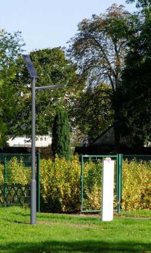 Lampadaire urbain solaire combi 1 / led / 10 w / 1166 lm / en aluminium et acier galvanisé thermolaqué / 3.3 m_0