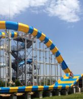 Toboggan Crusader - Glissière multicolore - Moyen de glisse : bouée_1