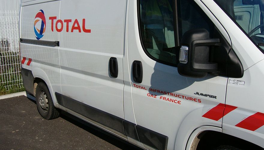 Adhésif rétro-réfléchissant - marquage véhicule - pano sign'service_1