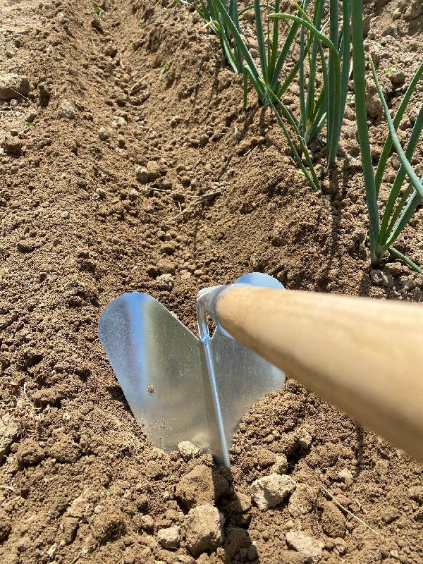 Buttoir manuel 20cm avec pointe_1