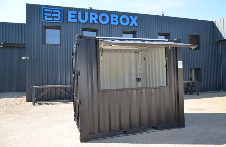 Container bar / snack modulable et robuste, idéale pour créer un espace de restauration convivial et professionnel - Eurobox_1