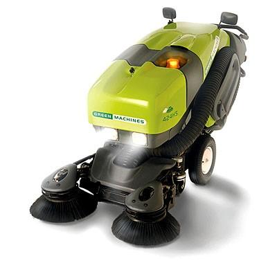 414-424 Balayeuses aspiratrices TENNANT Green Machines_1