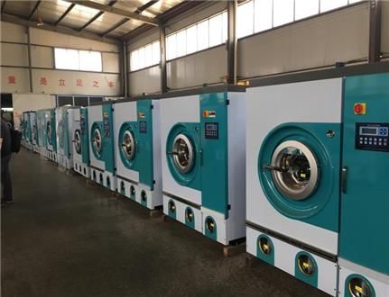 Machine de nettoyage à sec - Shanghai Qiaohe - puissance de séchage 8.4kW - système de contrôle intelligent et filtration écologique_1