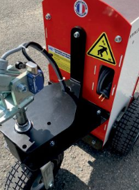 Tireur pousseur électrique Imove 400 TA - STI constructeur, capacité de traction 700 kg sur terrain plat, moteur 24V / 400W_1