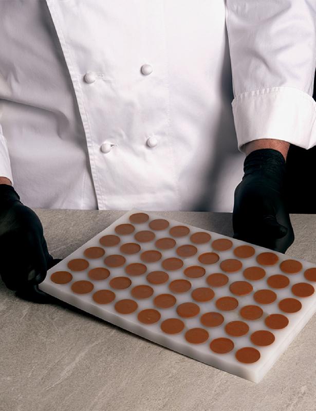 LS04 - Moule en silicone ovale Chocoflex Pavoni Italia - 54 empreintes_1