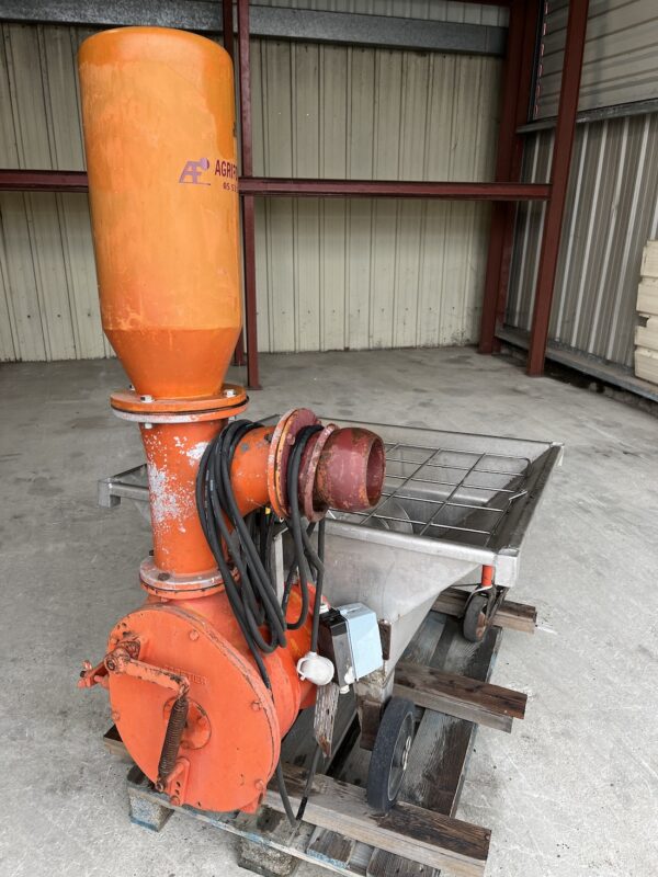 Pompe a marc egretier a ogive d'occasion_1