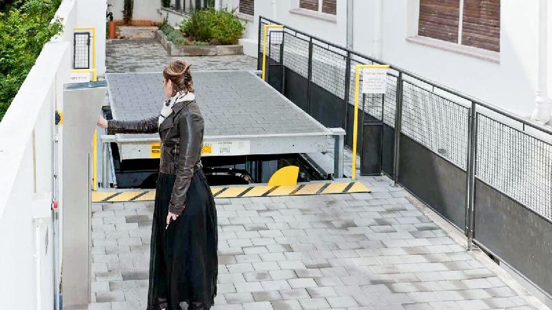 Parking automatisé souterrain ultra-étroit à convoyeur vertical jusqu'à 6 niveaux et 23 places - Slimparker 557_1