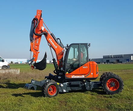 R553 pelle araignée très compacte_1