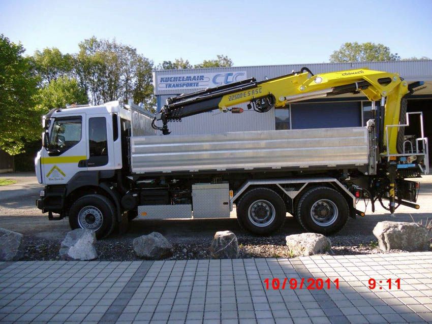 Série 22500 E ASC PLUS - Grue auxiliaire Cormach - Pression 300 à 315 bar - Longueur du bras jusqu'à 21,77 m_1