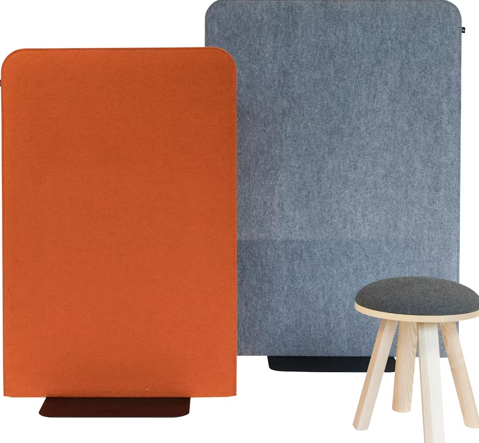 Cloison acoustique autoportante pour open spaces flexibles_1