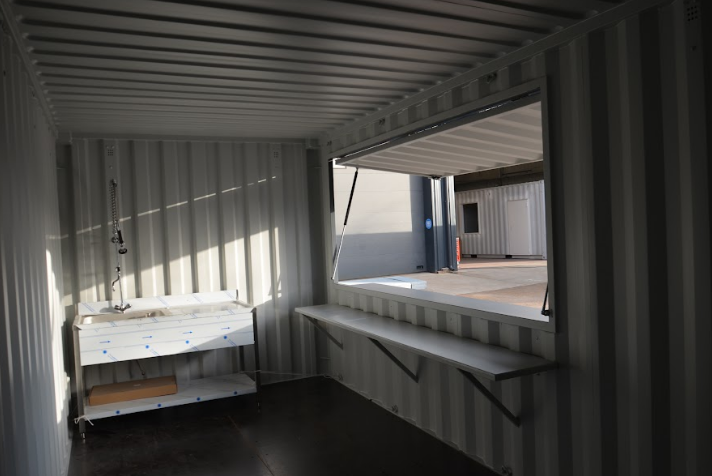 Cuisine d'été en container 10, 20 ou 40 pieds - Aménagement sur-mesure - Eurobox_1