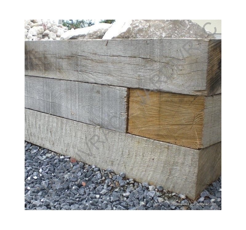 Pièce en chêne massif pour usage décoratif ou construction