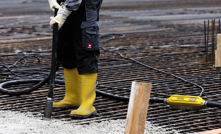 Aiguille vibrante Wacker Neuson - série IRFU & IRSE-FU avec convertisseur intégré - diamètre de 30mm à 65mm_1