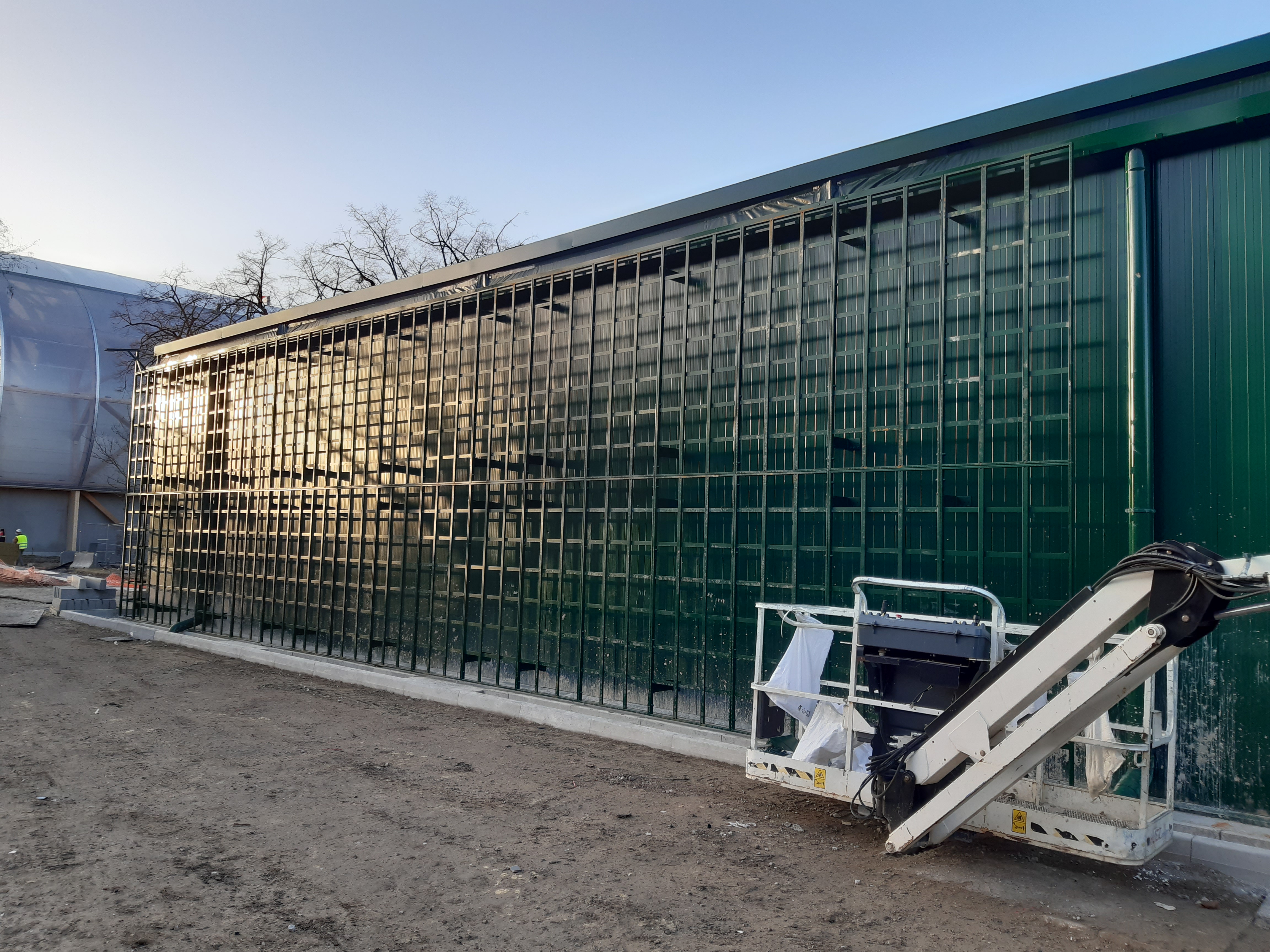 Treillis de végétalisation - structures métalliques pour bâtiments industriels et entrepôts logistiques_1
