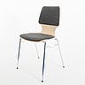 109 Classic - Chaises empilables en bois et acier, garnitures tapissées - Meubles Gaille SA_1