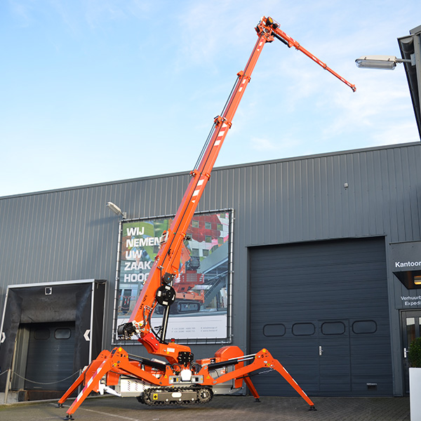 Mini-grue araignée télescopique sur chenilles idéale pour toutes les applications en intérieur et pour le travail dans des gratte-ciels - jekko spx 424_1