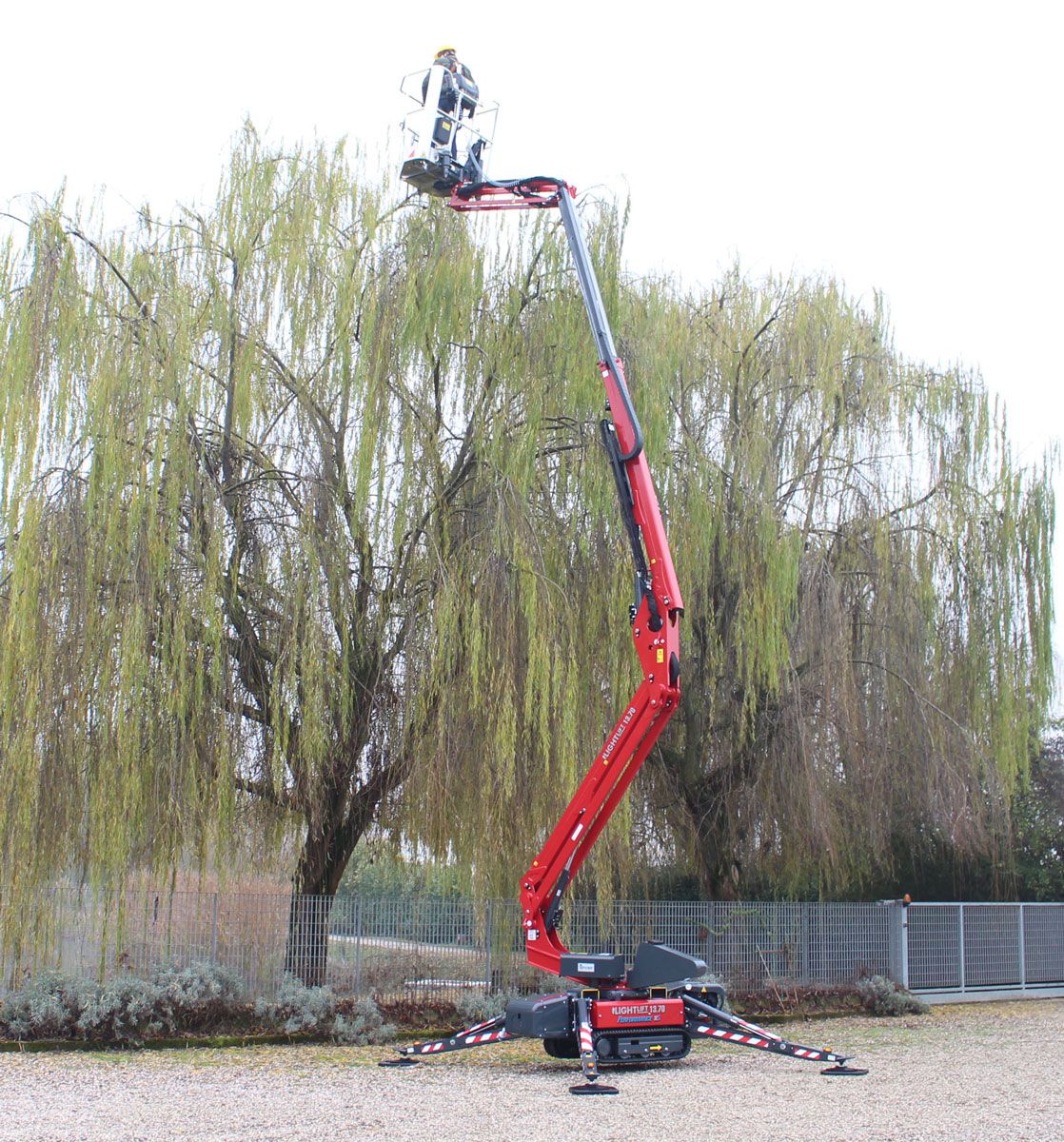 Lightlift 13.70 - nacelle araignée  - hinowa s.P.A. - capacité nacelle chenillée 230 kg_0