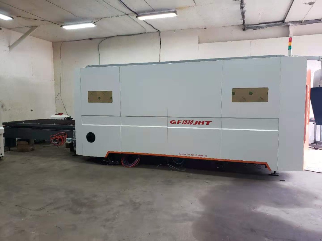 Table de découpe laser fibre ADFORM - LTO COMBINEE - Format 1500x3000mm à 2000x6000mm - Puissance 1500W à 8000W - Têtes Precitec_1