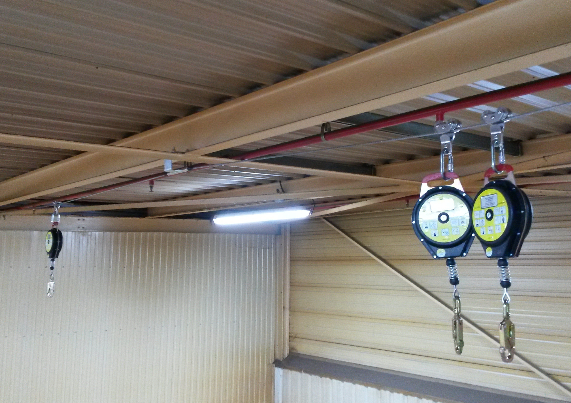 Ligne de vie à chariot en sous-face - dispositif d'ancrage horizontal conforme EN795:2012 classe C_1