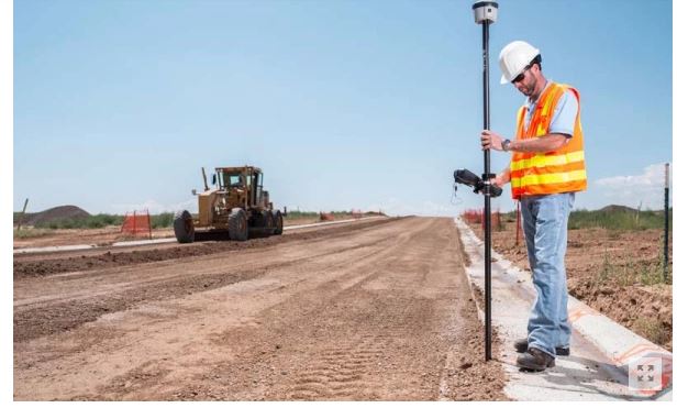 Récepteur polyvalent GNSS Trimble R2_1