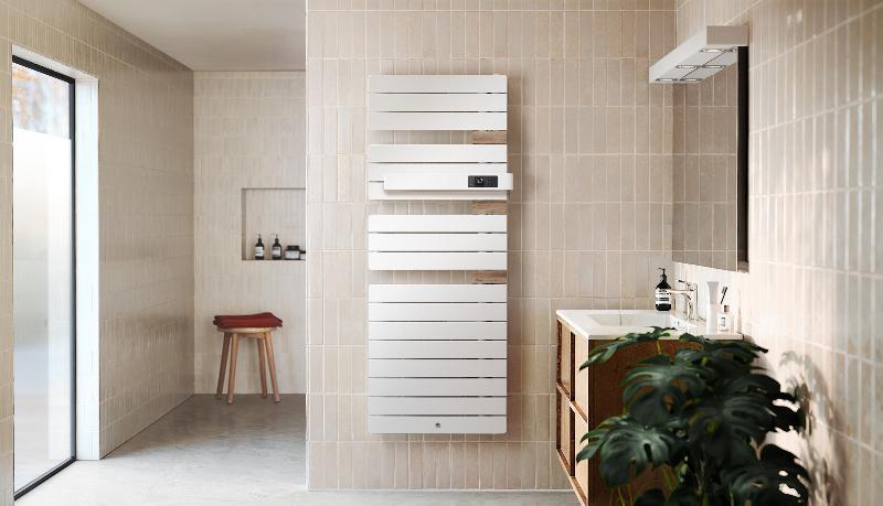 Sèche-serviettes connecté Allure 4 500W Blanc mat/Chêne Mat à droite - Thermor - 483292_1