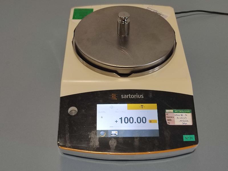 Balance de précision SARTORIUS QUINTIX 1102 1CFR  1100g / 0,01g_1