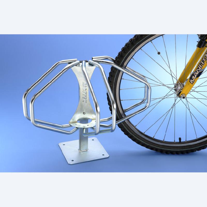 Range vélos Étoile 3 vélos sur pied_1