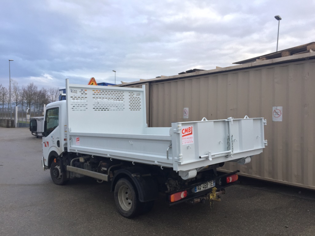 Fabricant De Benne Pour Camion 3t5 Tarif Bennes pour véhicules utilitaires - tous les fournisseurs - transports  véhicules sur route aménagement de véhicules utilitaires aménagement de  véhicules utilitaires aménagement de véhicules utilitaires a