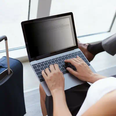 Mobilis 016433 filtre anti-reflets pour écran et filtre de confidentialité 39,6 cm (15.6