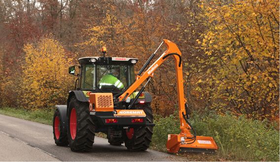 Broyeur forestier Malinia avec bras droit et portée horizontale 4,20 m