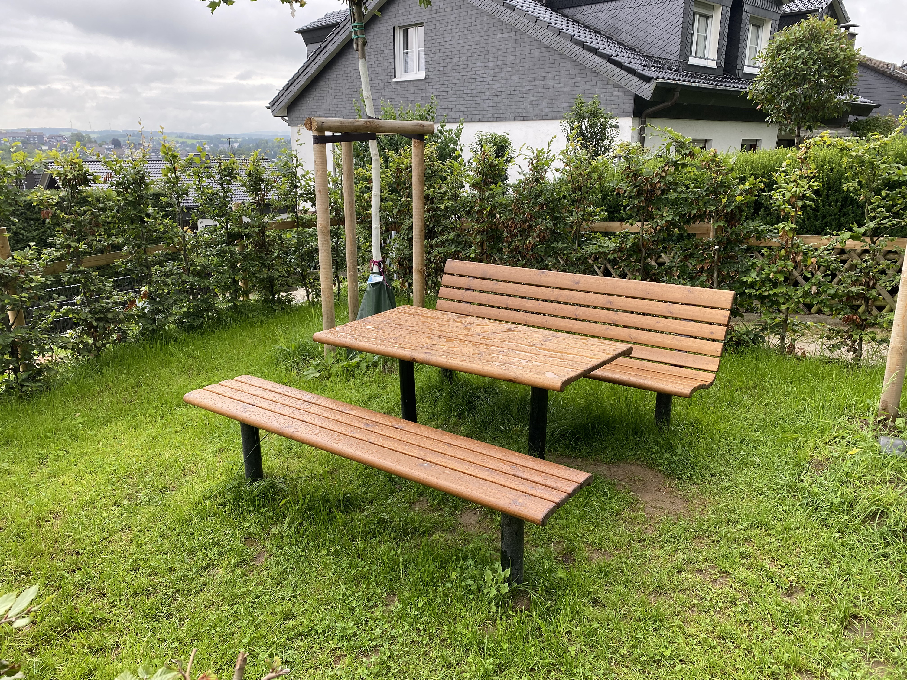 Banc public Sofiero réf 8037009 - Hags - Brun/Galvanisé - Scellement béton_1