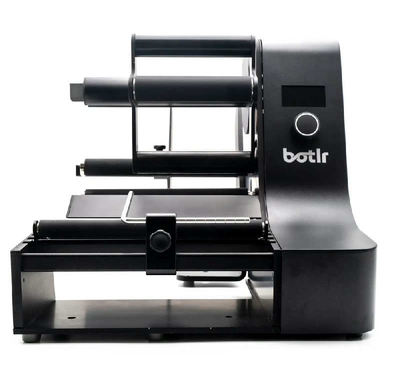 BOTLR - Etiqueteuse semi-automatique pour bouteilles_1
