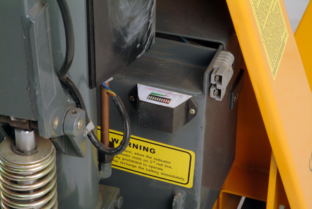 Transpalette haute levée électrique - acier peint - ECO HB1056EN - 1000kg - usage industriel semi-intensif_1