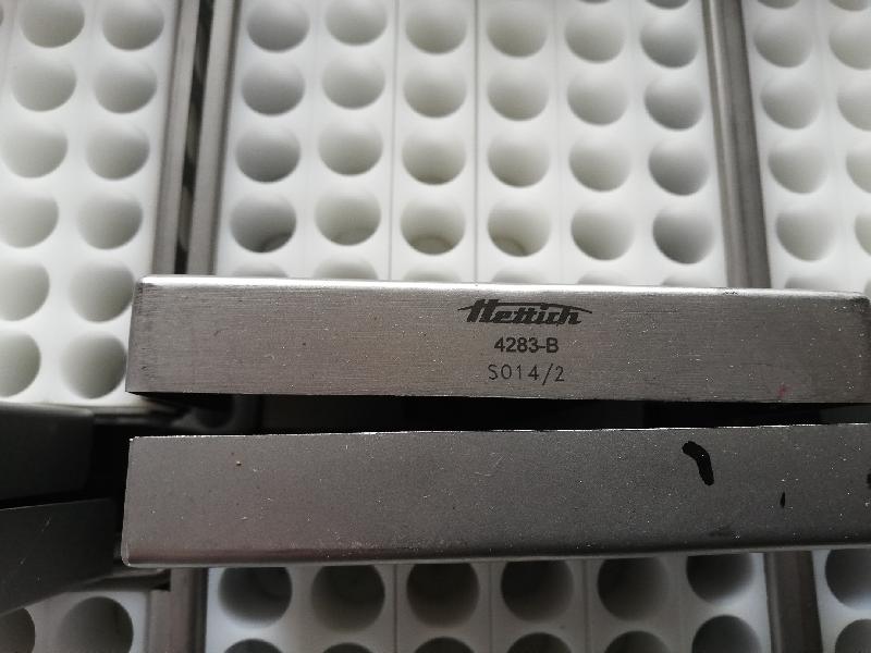 12 supports de racks Olympus Hettich 4283-B_1