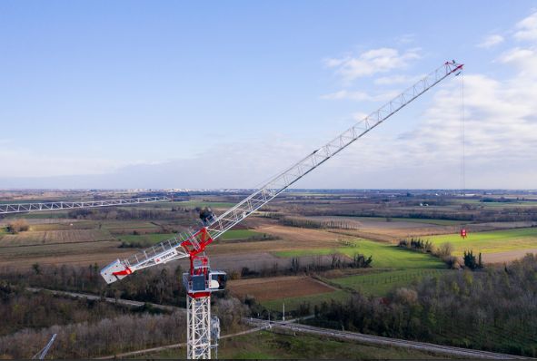 Grue à tour à flèche relevable CTLH 192-12 - Terex - longueur de flèche max. 55 m - capacité max. 12 t_1