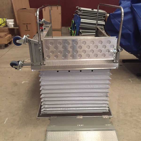 Plateforme élévatrice mobile Helios - course max 100 cm - usage intérieur/extérieur - charge 250 kg_1