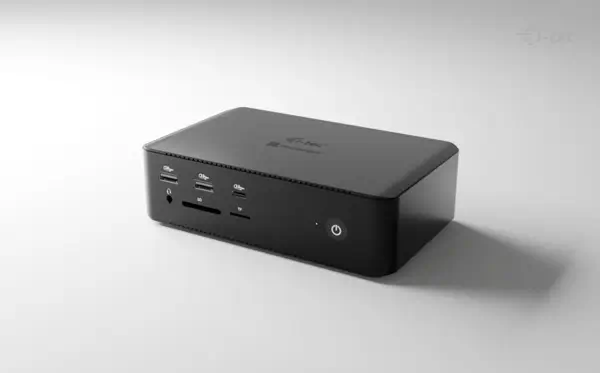 Thunderbolt5 Quattro Display Docking Station, 5x USB, 2.5 GLAN + Power Delivery 140W_1