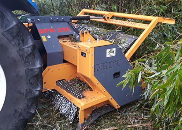 Bpn 250-300 broyeurs de pierres - kirpy - poids 2600 kg et 3120 kg_1