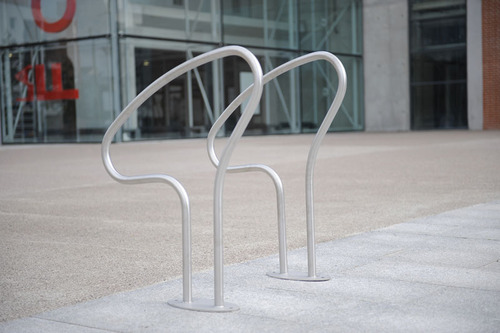 Arceau vélo en acier inoxydable - diamètre 33,7 mm - CYRILLUS / JAN-0082 - Husson International_1