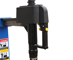 Démonte-pneus automatique à colonne inclinable 28