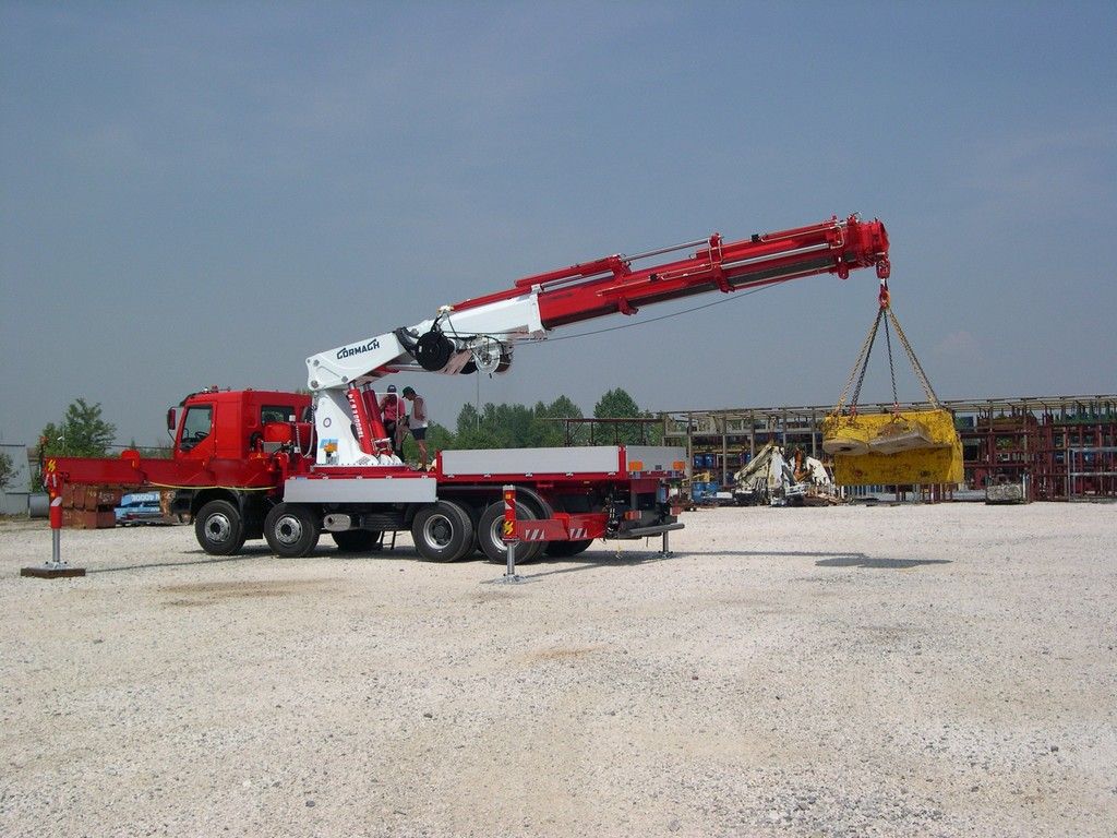 Série 180000 E ASC PLUS - E6JIB4 - Grue auxiliaire Cormach - Pression 310 bar - Longueur de bras 39,56 m - Capacité 4200 kg_1