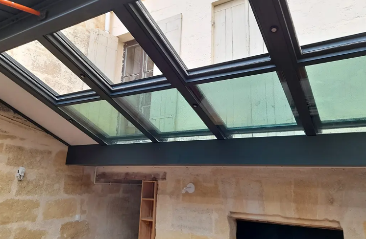 Toiture ouvrante motorisée, mono-pente ou bi-pente sur-mesure - GRI Fabricant_1