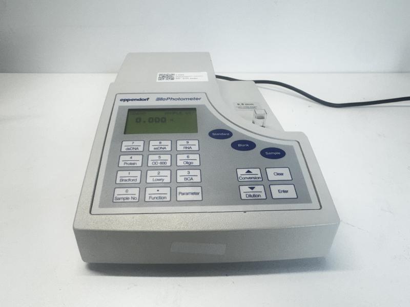 Spectrophotomètre Eppendorf Biophotometer_1