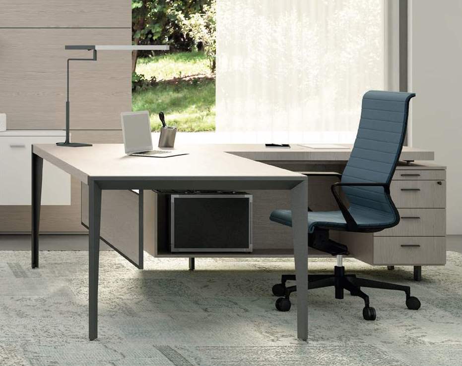 Fauteuil pour salle de réunion/conférence - DYNAMICA : design élégant, piètement plat 4 branches sur patins_0