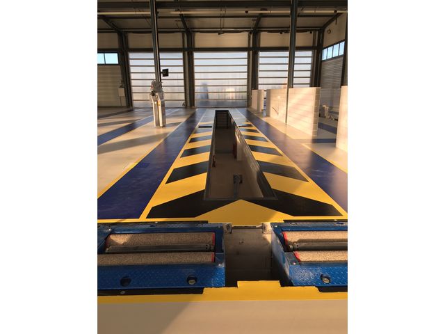 Résine de sol filmogène jaune sécurité opacifiant - finition satinée, résistante et antiglissante - TOPCOLOR TLM_1