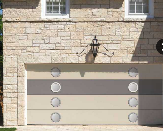 Porte de garage sectionnelle Miami By Me - motorisée - ouverture plafond - acier double paroi avec mousse polyuréthane - hublot - isolation thermique_1