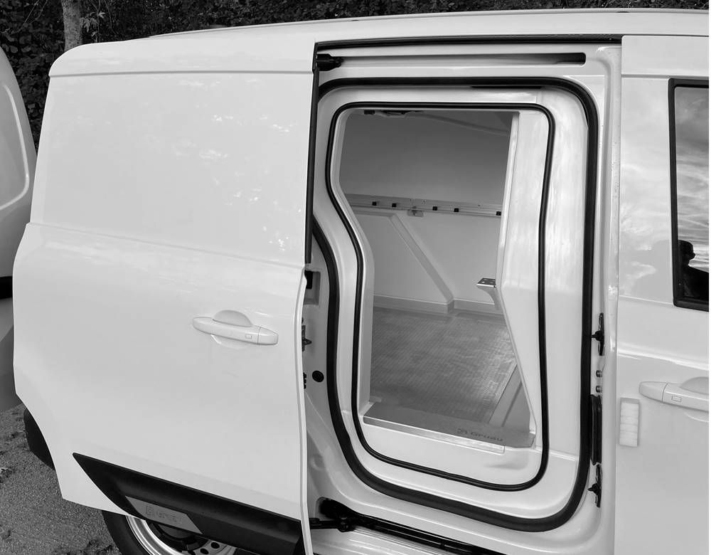 Véhicule frigorifique Cellule intégrée IsoCity - Mercedes Citan - Froid positif ou négatif_1