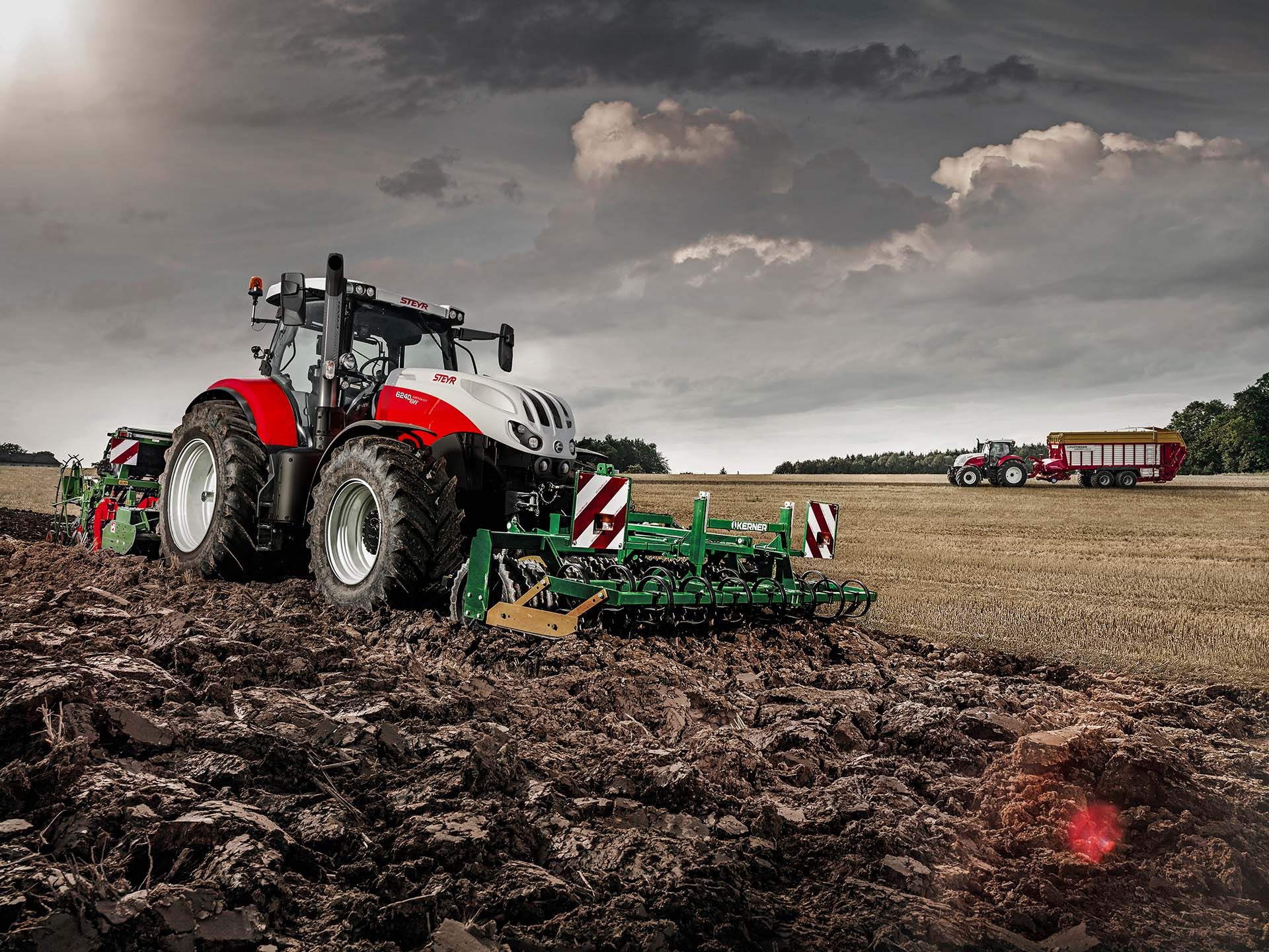 6185 - 6240 Absolut CVT Tracteur Agricole - Steyr - 185 à 240 ch - Transmission à variation continue et confort optimisé_1