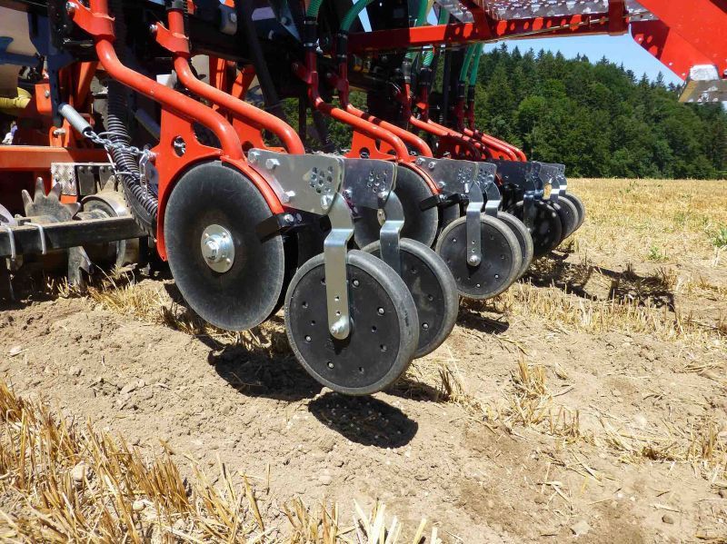 Duo Drill - Baertschi - Semoir en ligne avec épandeurs d'engrais pour cultures spéciales_1