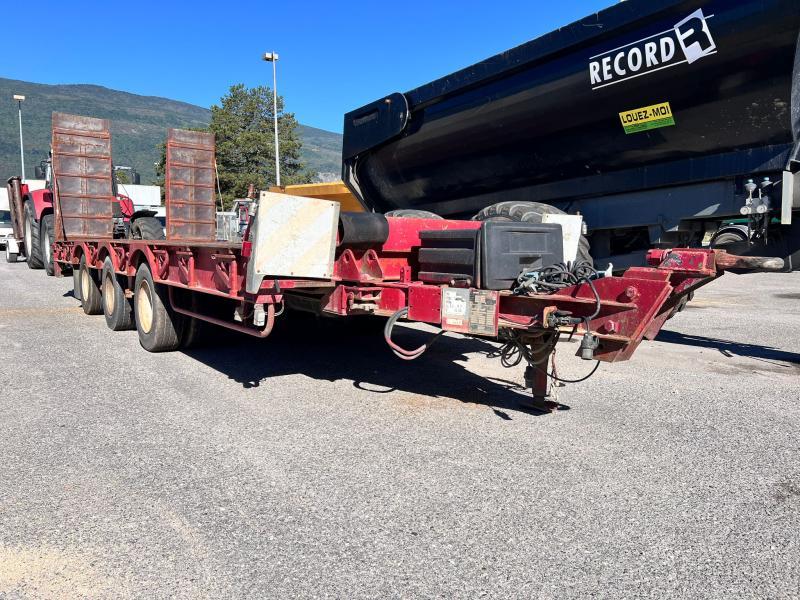 Castera TS243B Remorque porte engins 3 essieux_1